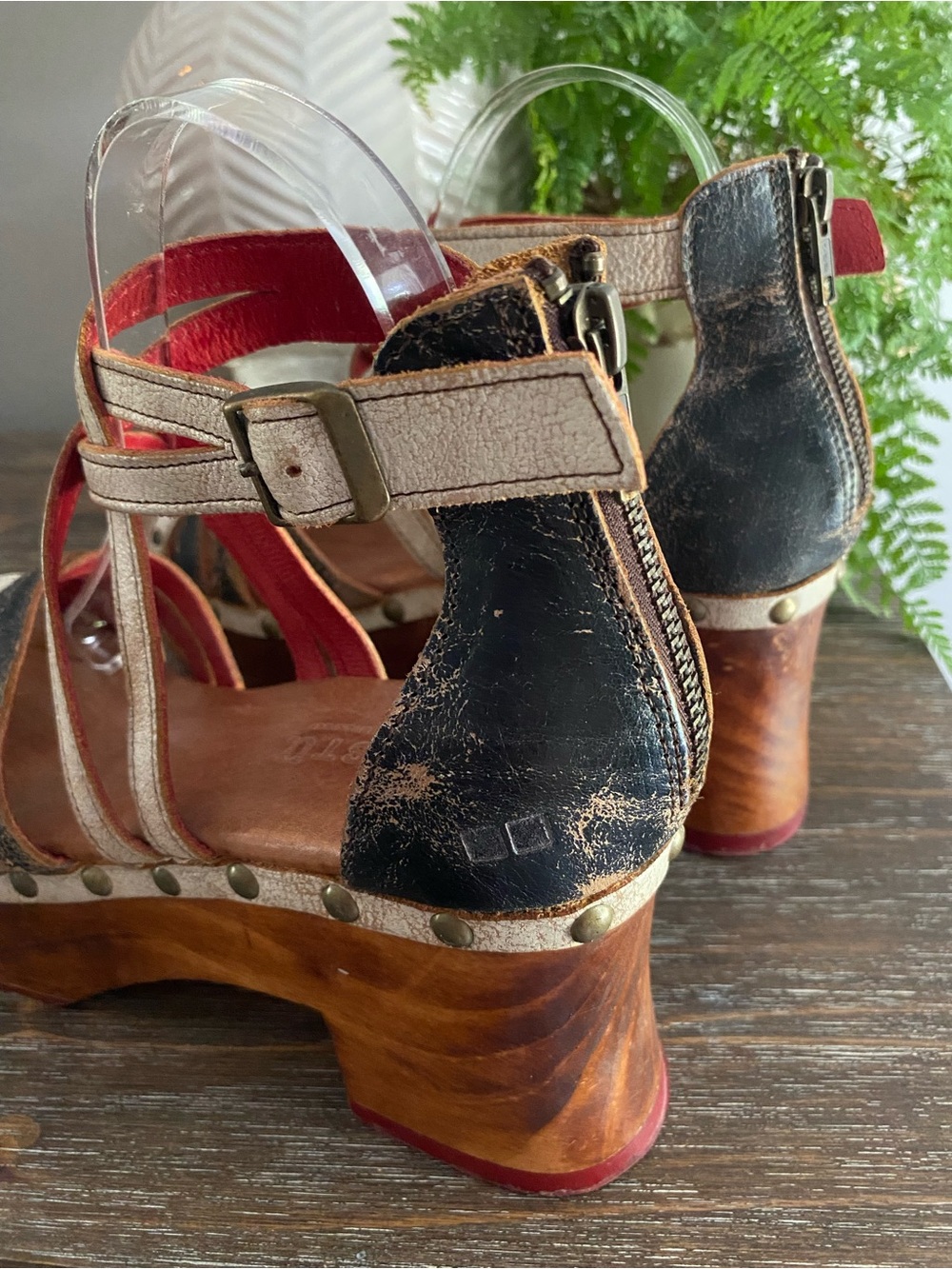 Bed|Stu Antonelli Leather Wood Platform Heeled Sandals Womens 10 Tan Black Lux - Picture 12 of 16